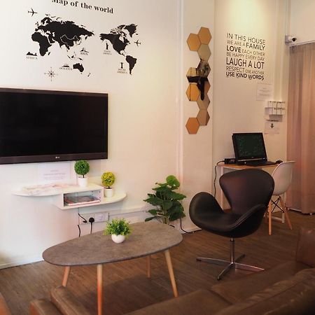 Pillow Talk Hostel 新加坡 外观 照片