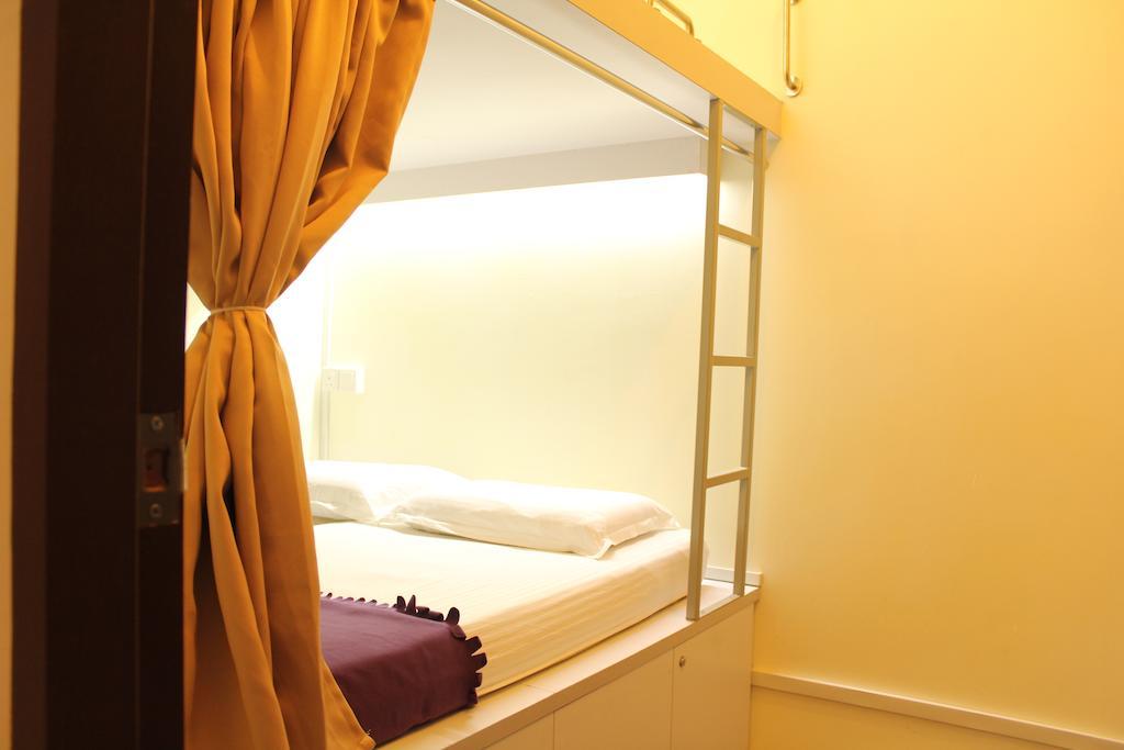 Pillow Talk Hostel 新加坡 外观 照片