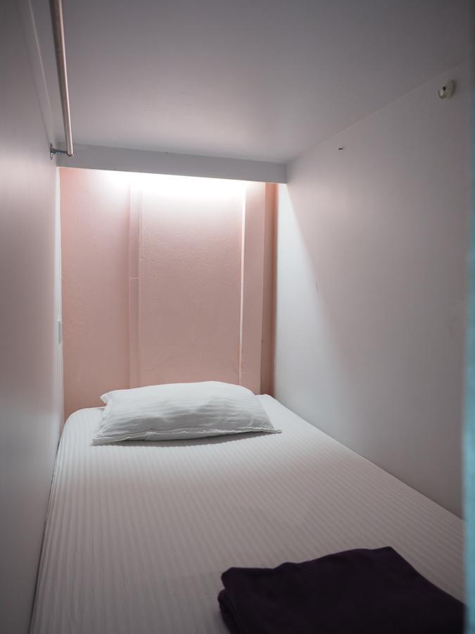 Pillow Talk Hostel 新加坡 外观 照片