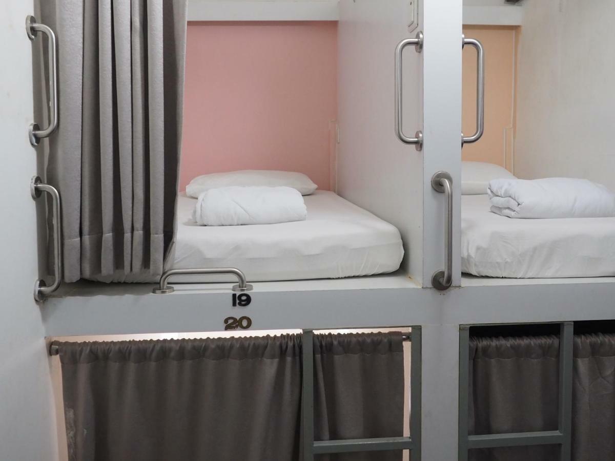 Pillow Talk Hostel 新加坡 外观 照片