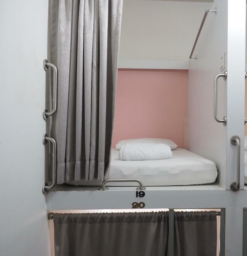 Pillow Talk Hostel 新加坡 外观 照片